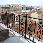 Istanberry - Dream Aparthotel 4*